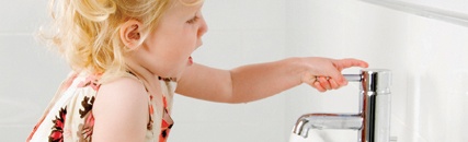 faucet girl